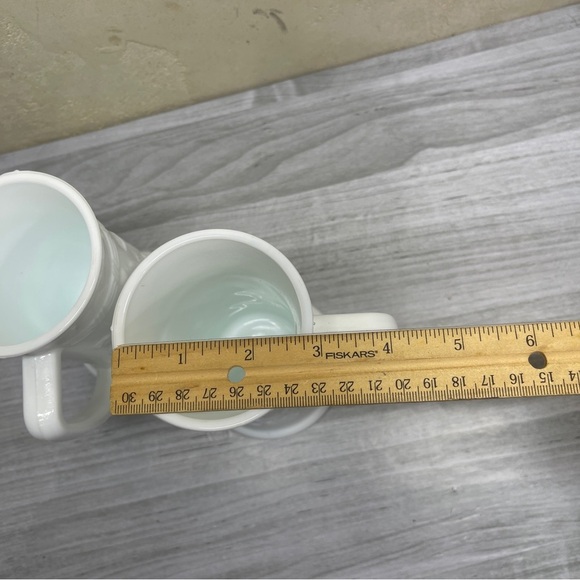 Tiara Exclusive White Milk Glass Mug #10575 In Box Set of 2 Vintage - Picture 12 of 14